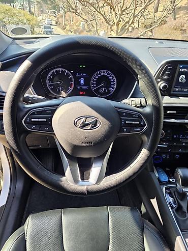 Hyundai: Hyundai Santa Fe: 2019 г., 2 л, Типтроник, Бензин, Кроссовер — 10