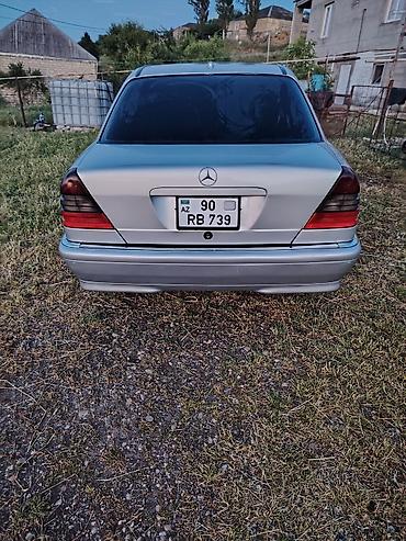 mercedes benz 208 d: Mercedes-Benz C-Class: 2.8 l | 1999 il Sedan — 4