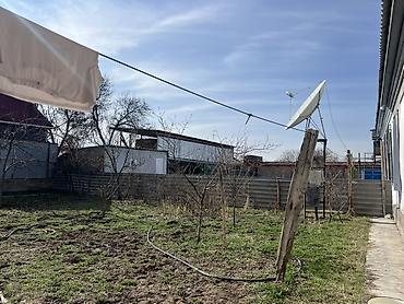 Sale of cottages and houses: Продаётся жилой дом. - Отдельный вход через металлические ворота с — 9