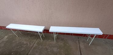 Stolovi: Sto i klupe za slave,veselja i slično,sto drveni-rasklopiv, debljina — 5