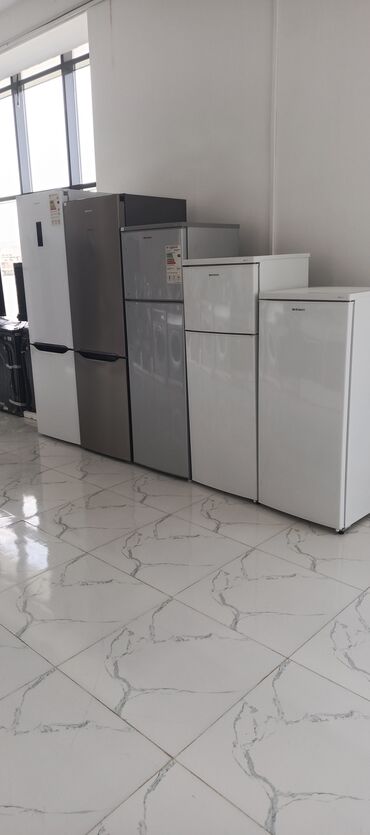 dondurma qaşığı: Yeni 2 qapılı Shivaki Soyuducu Satılır, rəng - Ağ