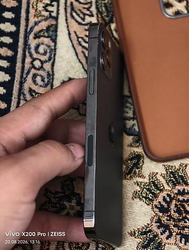 iphone d: IPhone 12 Pro, Б/у, 256 ГБ, Графит, Защитное стекло, Чехол, 8 % — 9