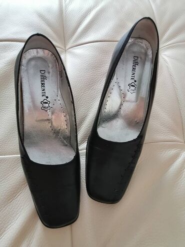 dsquared cipele: Pumps, Differente, 38