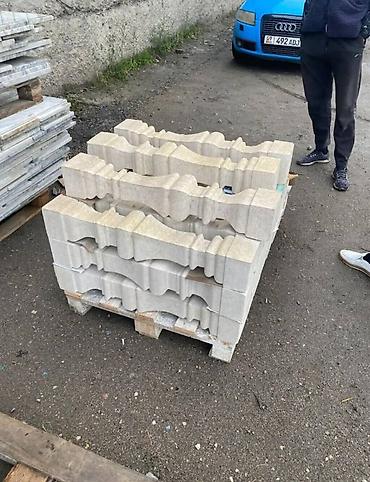 Готовые балясины: Готовая балясина, Материал: Сары-Таш, Для лестницы — 3