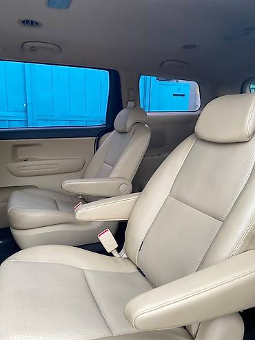 carnival: Kia Carnival: 2019 г., Автомат, Минивэн — 6