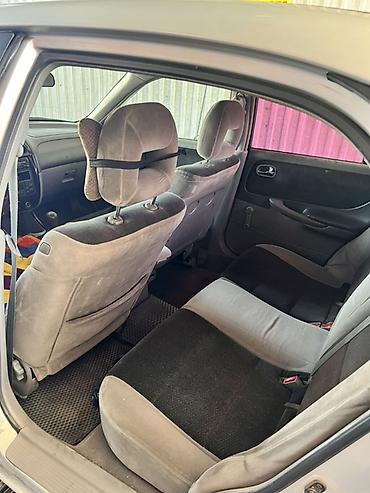щуп демио: Mazda 626: 2001 г., 2 л, Механика, Бензин, Седан — 6