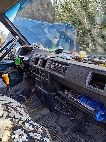 maşın katalizatoru: Renault yük mikroavtobusu – üstü hündür, taxta bortlu qoşma kasalı — 3