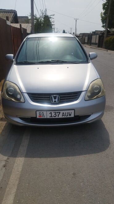 хондо цивик: Honda Civic хэтчбек (5 дверей), серебристый цвет, киргизские номера KG