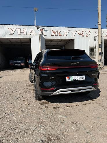 BYD: BYD Song Plus: 2025 г., 0.1 л, Автомат, Электромобиль, Кроссовер — 4