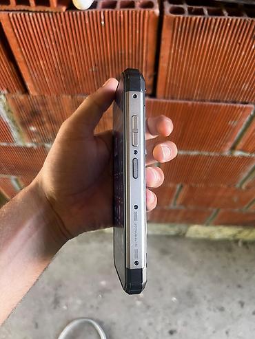 телефон fly cumulus 1: Real alıcıya endirim olacaq Oukitel zərbəyə və suya davamlı smartfon — 4