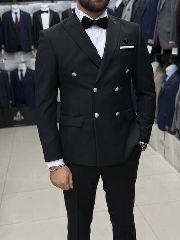 Kostyumlar: Kişi Kostyum Dəstləri - Klassik və modern kəsim: dar siluet, çiynə — 17
