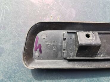 Auto delovi: Lajsna zadnjih gepek vrata Lada 21213,21214 Niva br.4. Polovna — 10