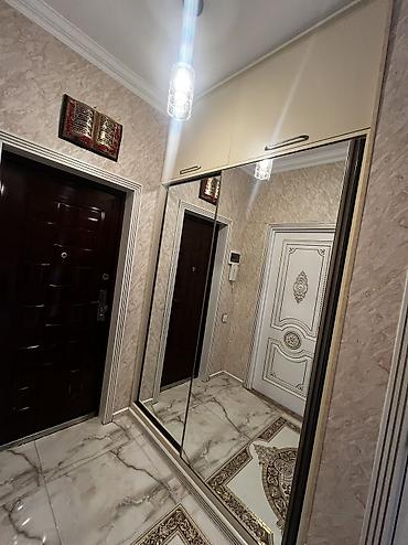 Dolablar: Giriş üçün sürgülü qapılı güzgülü şkaf - İki qanadlı sürgülü sistem — 1