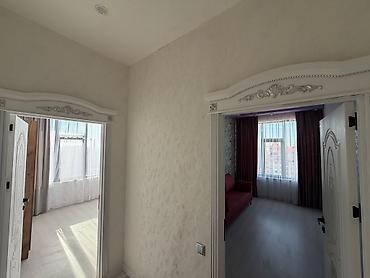 Uzunmüddətli kirayə mənzillər: Qara-Qarayev metrosunun duz yani. 3 otaq 116 kv. Menzil 19 mertebenin — 10