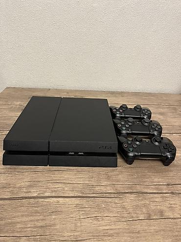 Видеоигры и приставки: PlayStation 4 Demək olar ki, yeni vəziyyətdədir, çox az istifadə — 1
