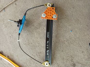 Двери и комплектующие: Дверь Комплект Audi, Б/у, Оригинал at lalafo.kg — 13 Двери и комплектующие: Дверь Комплект Audi, Б/у, Оригинал — 13