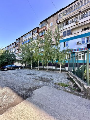 квартира беловодске: 2 комнаты, 55 м², Индивидуалка, 4 этаж, Старый ремонт