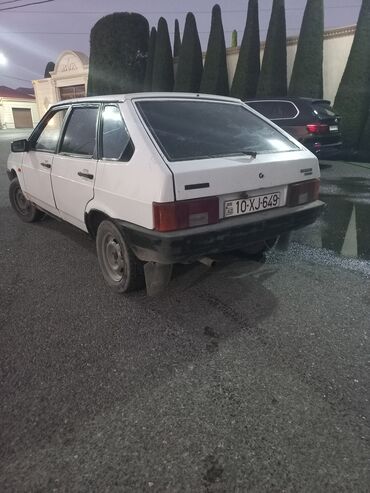 VAZ (LADA): Model: Lada Samara (VAZ-2109) hatchbek Kuzov: 5 qapı, ağ rəng — 4