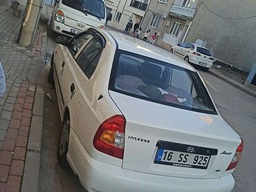 Οχήματα: Hyundai Accent: 1.3 l. | 2002 έ. Sedan