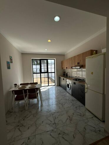 Həyət evləri və villaların satışı: Şüvəlan qəs. 4 otaqlı, 100 kv. m, Yeni təmirli -da lalafo.az — 14 Həyət evləri və villaların satışı: Şüvəlan qəs. 4 otaqlı, 100 kv. m, Yeni təmirli — 14