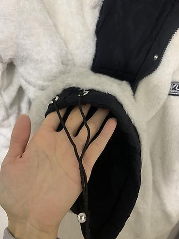 zara l: Утепленная курта унисекс
двухстороняя — 3
