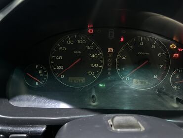 Subaru: Subaru Legacy: 2000 г., 2 л, Автомат, Газ, Седан — 6