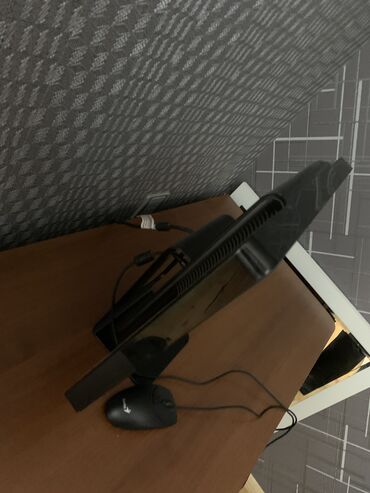 Masaüstü kompüterlər və iş stansiyaları: Salm İdeal vəzyətdədir windows 7dir dəişib 10 etmək lazımdır. Yaddaş -da lalafo.az — 14 Masaüstü kompüterlər və iş stansiyaları: Salm İdeal vəzyətdədir windows 7dir dəişib 10 etmək lazımdır. Yaddaş — 14