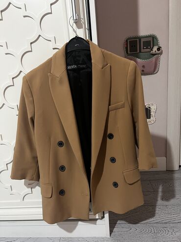 zara pencək: Pencek «Dilvin»