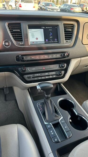 Kia: Kia Carnival: 2020 г., 2.2 л, Автомат, Дизель, Минивэн — 10