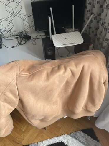 bu слипоны: Zamşa kurtka, Bershka, S (EU 36)