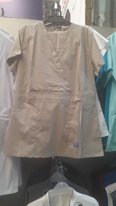 Медицинская одежда: Медицинский и поварской одежды Оптом и в розницу Адрес:Дордой рынок — 8