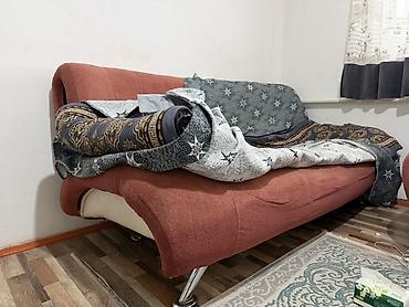 table and chair: Срочно продаю диван раскладной комплект в идеальном состоянии — 3
