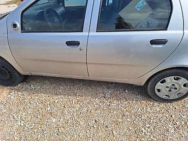 transpeed x4: FIAT PUNTO 3 VRATA KOD BOJE 647 | Ostala su samo zadnja leva na — 3