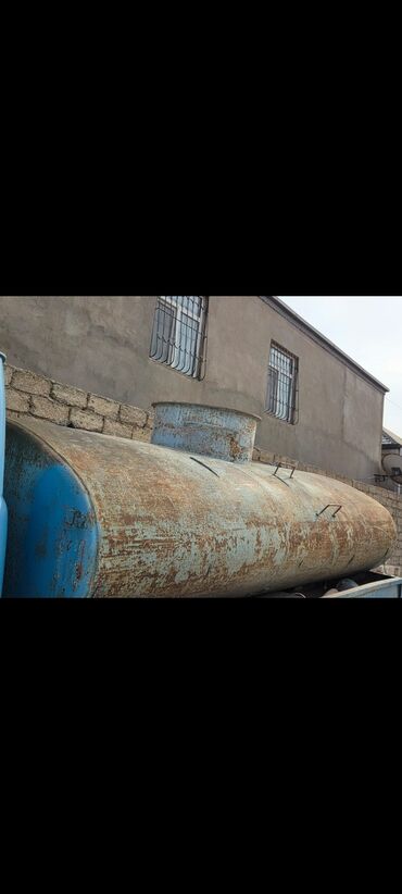 Boçkalar və çəlləklər: Çən 6ton 1500₼ satılır
Binə qəs

3131 zeyno♥️