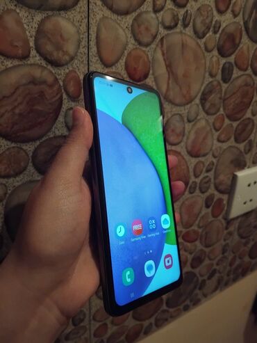 samsung s8 edge: Samsung Galaxy A73 5G, 128 GB, rəng - Qara, Barmaq izi, İki sim kartlı