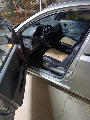 Daewoo: Daewoo Kalos: 2004 г., 1.2 л, Механика, Хэтчбэк — 12