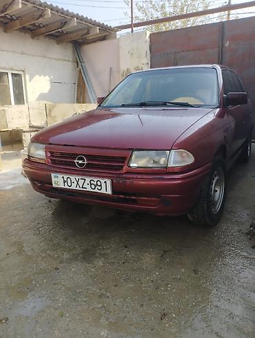 opel masin: 🚗 TƏCİLİ SATILIR! Opel Astra Caravan (universal), tünd qırmızı rəng — 5