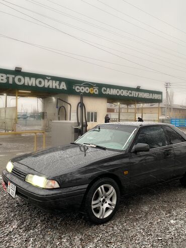 Mazda: Mazda 626: 1988 г., 2 л, Механика, Бензин, Купе — 6