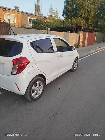 spark 2020: Chevrolet Spark: 2020 г., 1 л, Автомат, Бензин, Хэтчбэк — 4