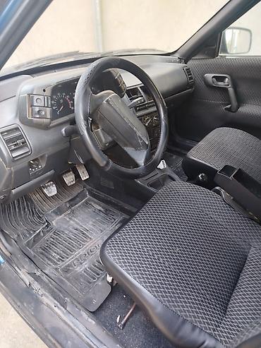 niva on şuşə: Avtomobil: Lada Samara (Sedan) – Sport paketi Rəng: Göy Dövlət nömrə — 4