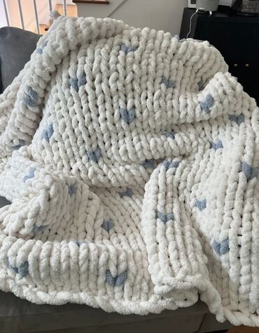 Uşaqlar üçün digər geyimlər: Uwaqlarin ustune ortmeye yumuwaq ve isti saxlayan yorqan✨el iwidir — 4