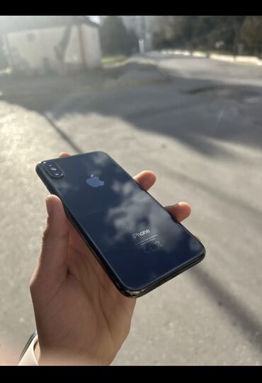 Apple iPhone: IPhone X, 64 GB, Qara, Zəmanət, Simsiz şarj