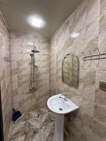 Yeni tikili: 2 otaqlı, Yeni tikili, 47 kv. m — 3