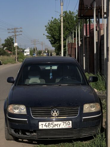 Volkswagen: Volkswagen Passat: 1.6 л, Механика, Бензин, Седан