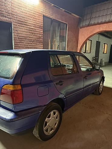Volkswagen: Volkswagen Golf: 1996 г., 1.8 л, Механика, Бензин, Хэтчбэк — 2