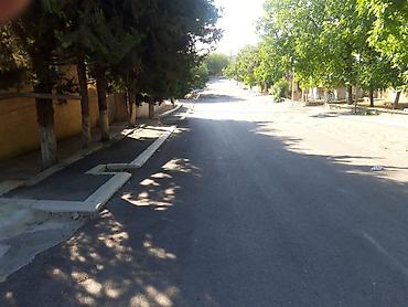 Həyət evləri və villaların satışı: Tecili satilir. Heyetde. 2 ev var — 3