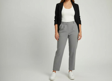 reserved spodnie wysoki stan: Material trousers for women, size M