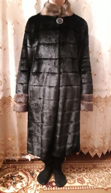 Baş geyimləri: Werf tezedi uzundu ve enli.Hem qara hem de tund goy reni var Krem — 9