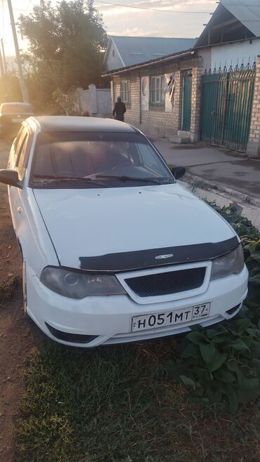 Daewoo: Daewoo Nexia: 2010 г., 1.6 л, Механика, Бензин, Минивэн