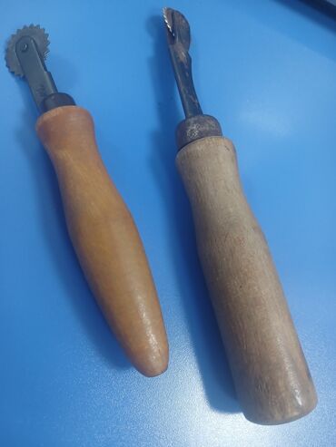 Alət çantaları: Bunu çertyoj çəkəniər işlədirlər. adını dəqiq bilmirəm məncə rezets — 6